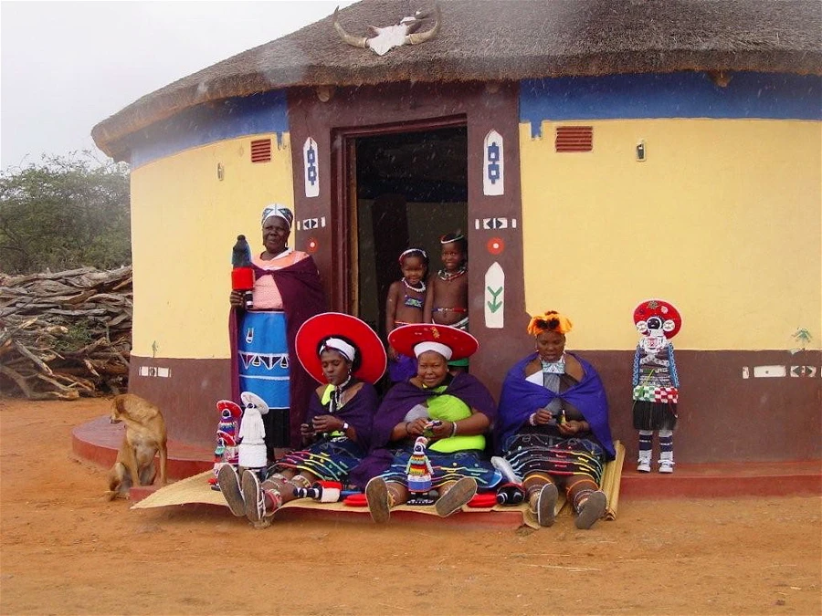 zulu-dollloboliles-house-trad.jpg