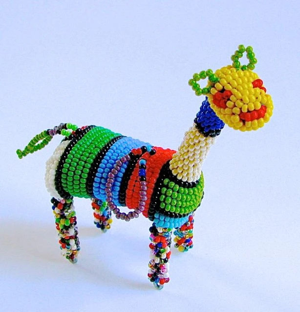 tiny Zulu beaded giraffe South Africa.jpg