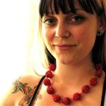 Zulu Necklace - Bauble Bead: Red